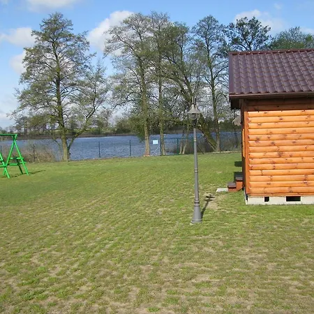 Letniskowe Arkon Ferienhaus Strykowo